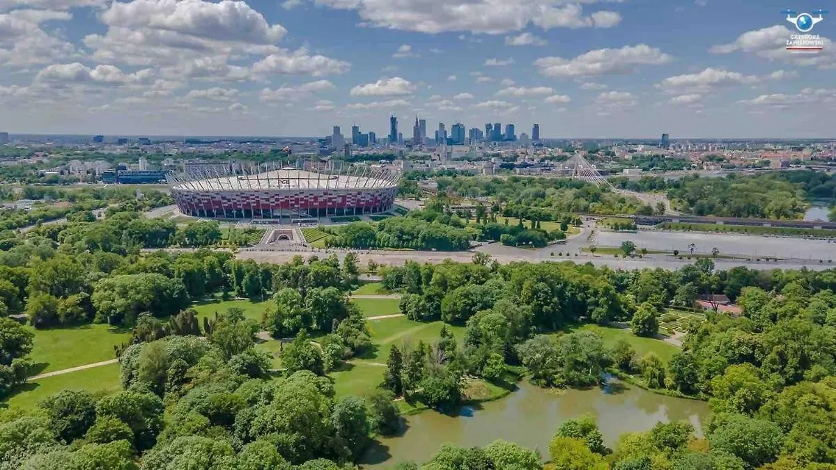 Apartment Green 3 Metro Wifi 65'Tv Netflix Hbo Appletv Amazontv Disney Warsaw Poland