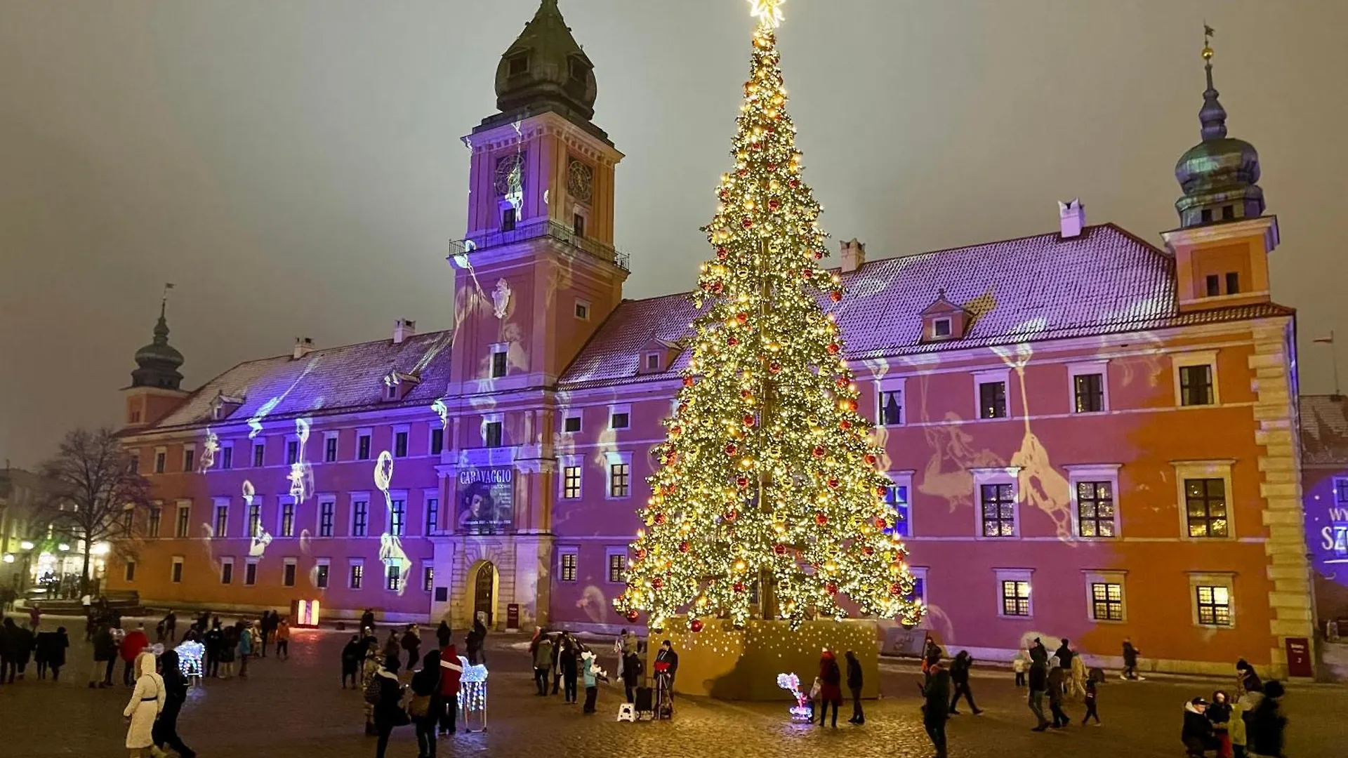 Green 3 Metro Wifi 65'Tv Netflix Hbo Appletv Amazontv Disney Warsaw Poland