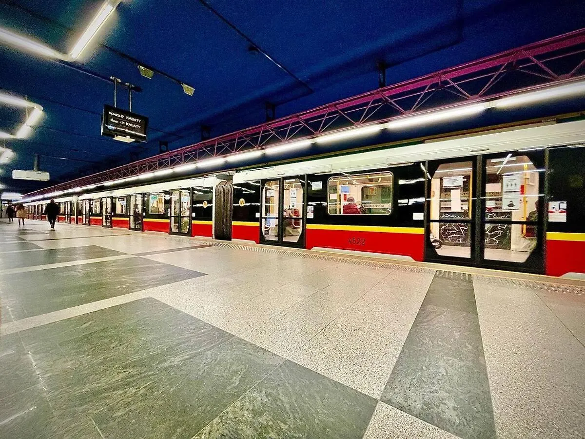 Green 3 Metro Wifi 65'Tv Netflix Hbo Appletv Amazontv Disney Warsaw Apartment