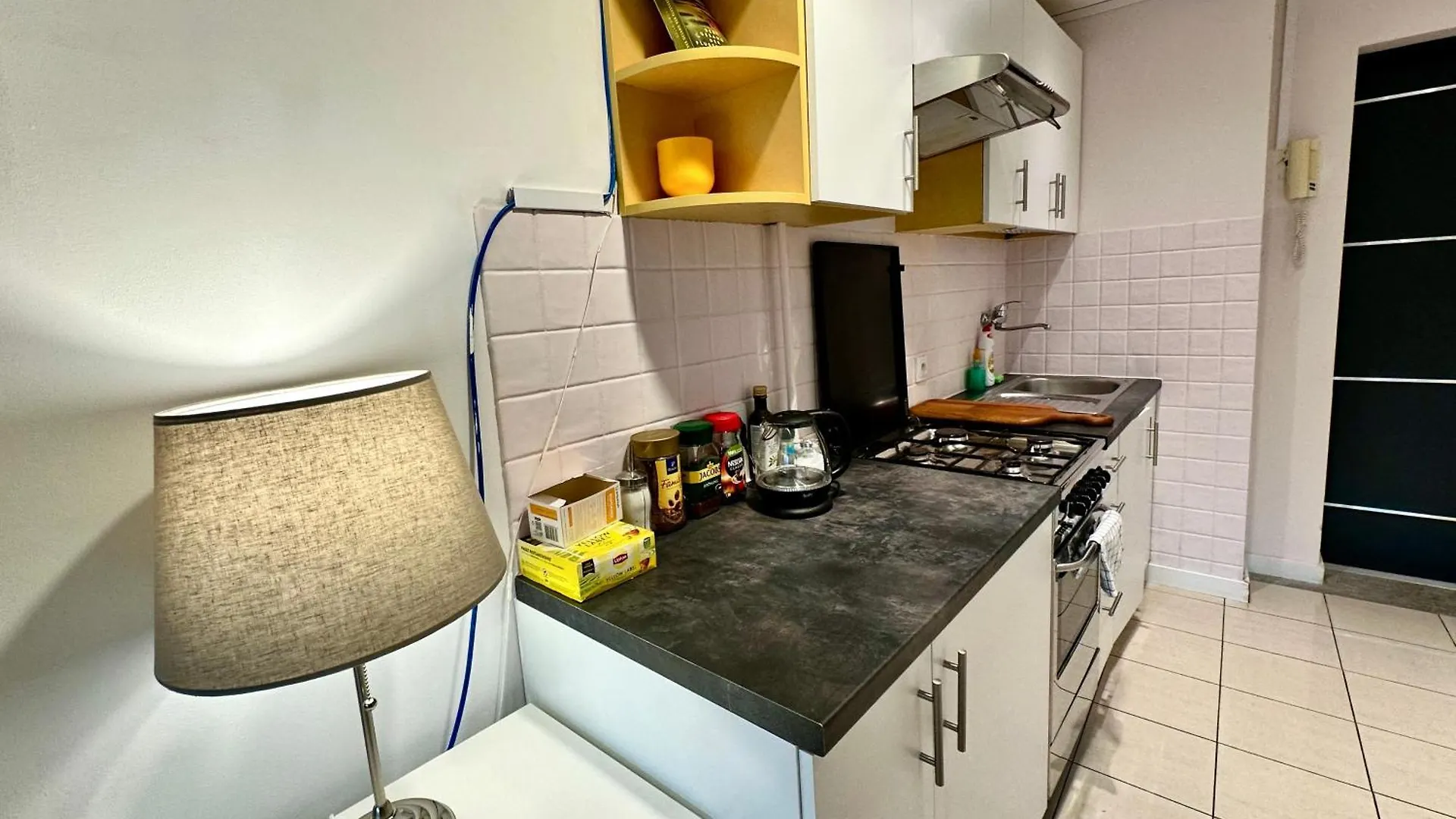 Apartment Green 3 Metro Wifi 65'Tv Netflix Hbo Appletv Amazontv Disney Warsaw Poland